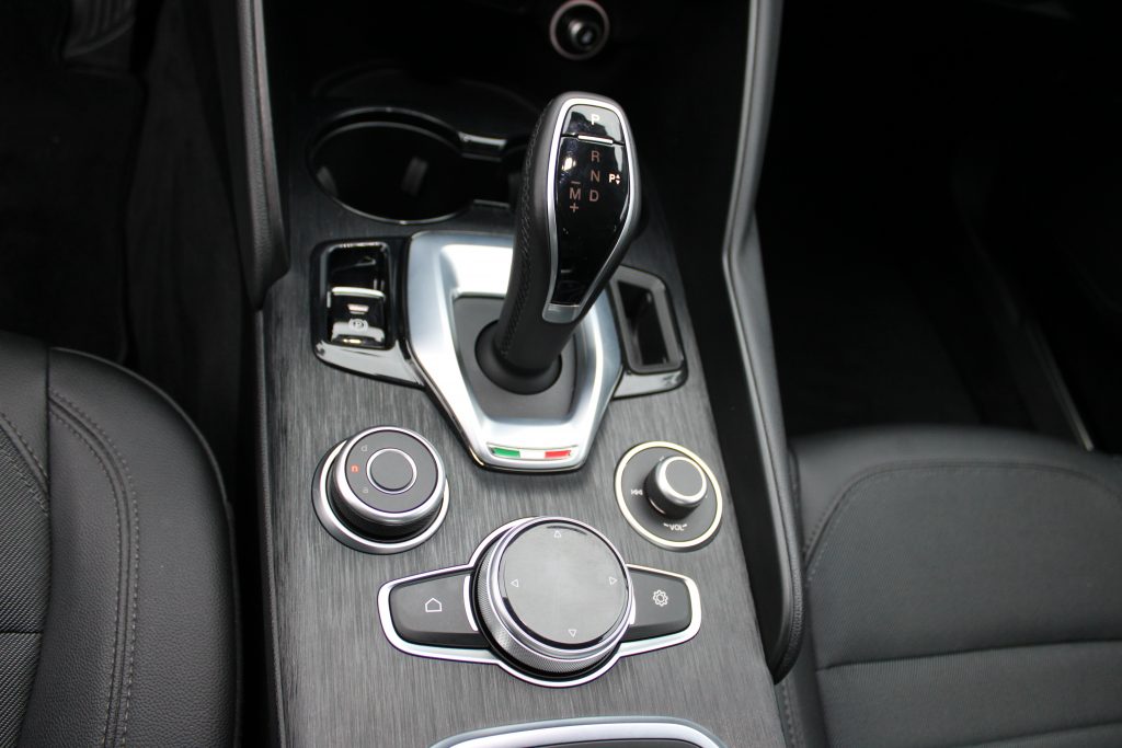 ALFA ROMEO GIULIA 2.2 JTD SUPER BVA8 160cv